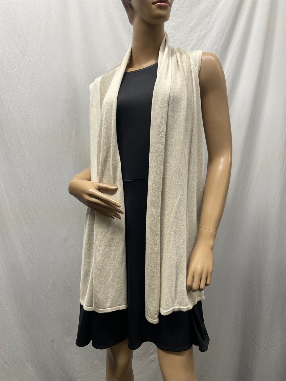 Joseph A. Women's Cream Open Front Draped Vest